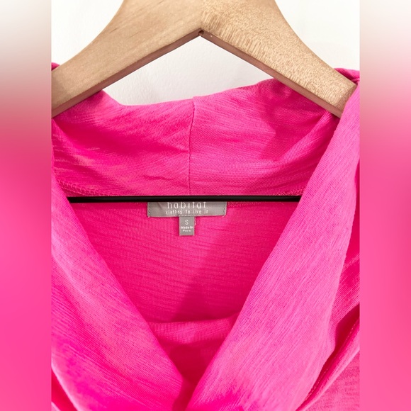 Habitat Hot Pink Cowl Neck Flounce Top Size Small - Picture 5 of 7
